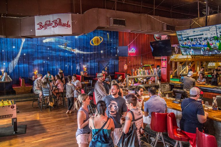 Buffalo Billiards 6th Street Bar